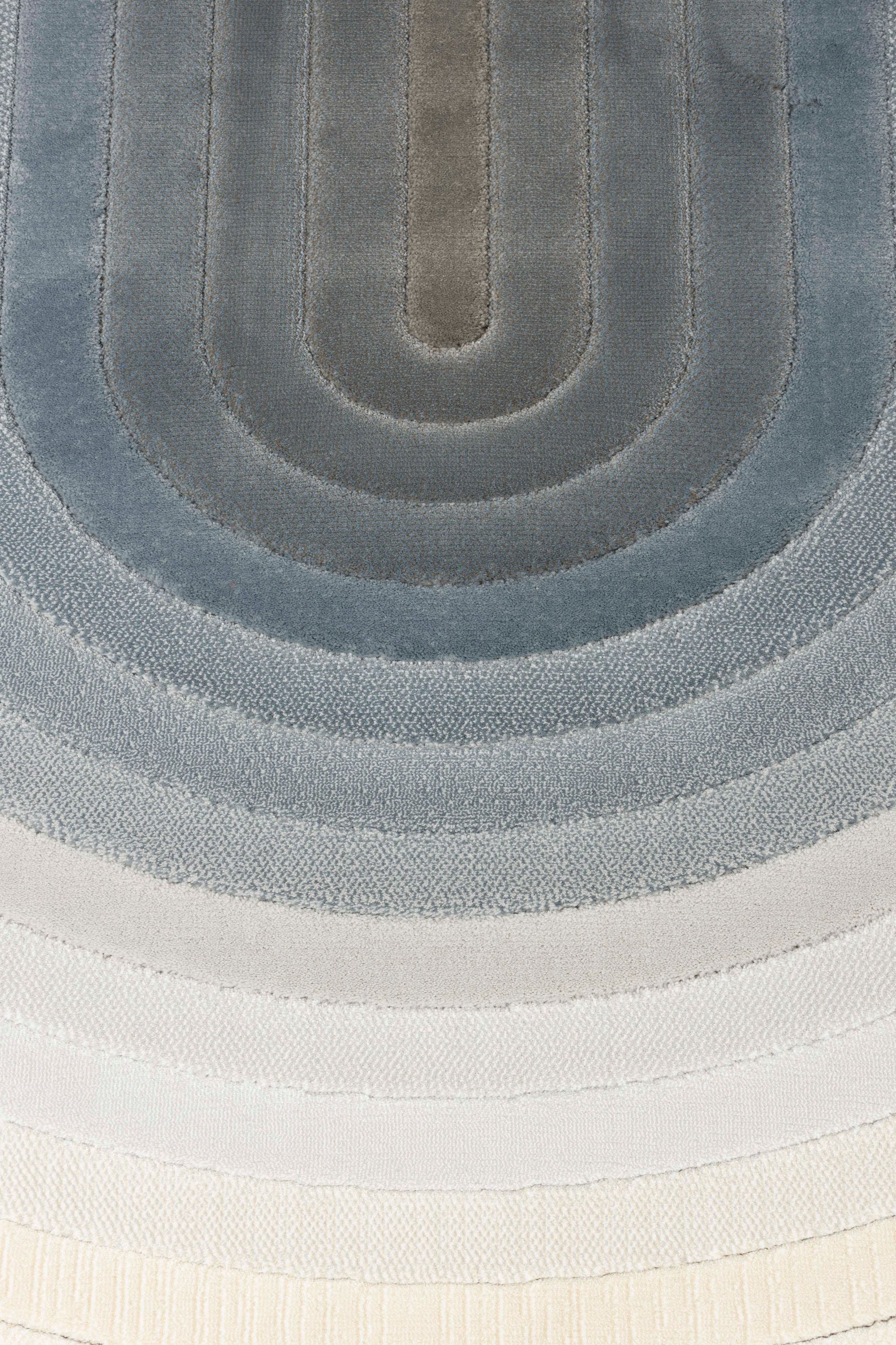 Zuiver Olympic Indigo Blue Gradient Oval rug 200x290